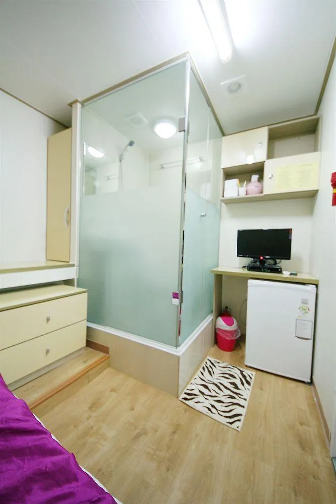 Myeongdong Stella House Apartment Seoul 0*,
